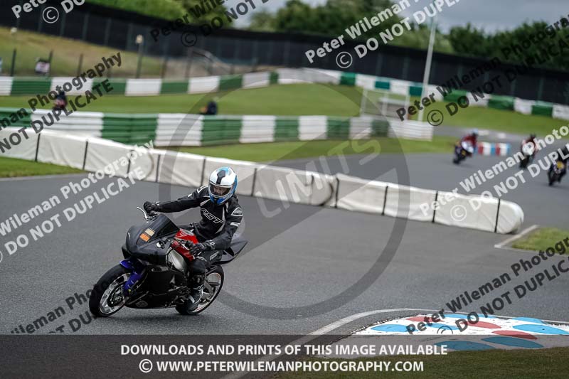 enduro digital images;event digital images;eventdigitalimages;mallory park;mallory park photographs;mallory park trackday;mallory park trackday photographs;no limits trackdays;peter wileman photography;racing digital images;trackday digital images;trackday photos